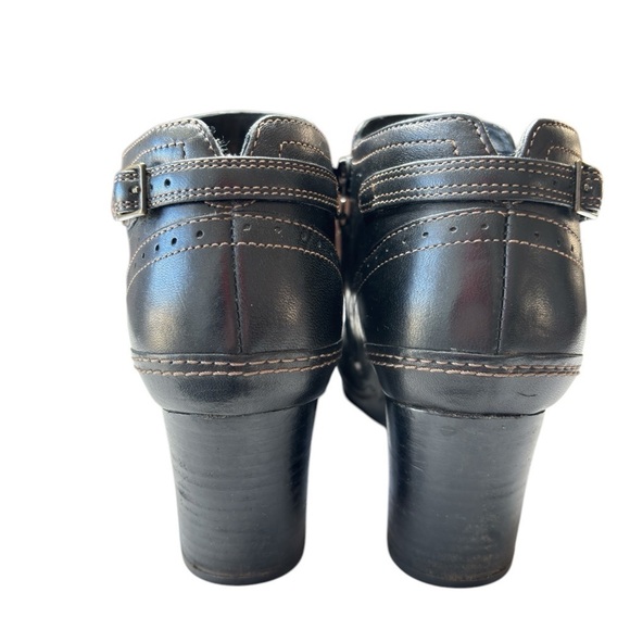 Clarks Artisan Collection Leather Heeled Booties Women's Sz 5 M Floral Lining - Picture 5 of 10